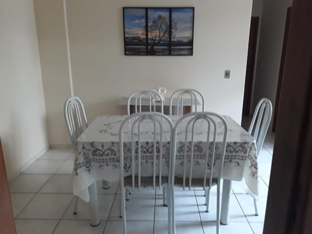 Apartamento em Guarapari a 100 metros do mar na Praia do Morro com WIFI GRÁTIS Exterior foto